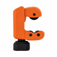 Truper Pipe Cutter 28mm .