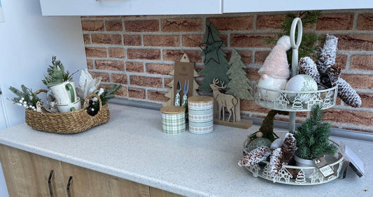 Holiday Table Styling Made Simple!