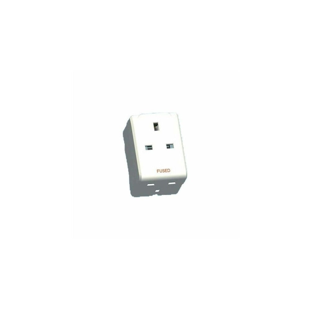 Power-On Multiplug Adapter 13A