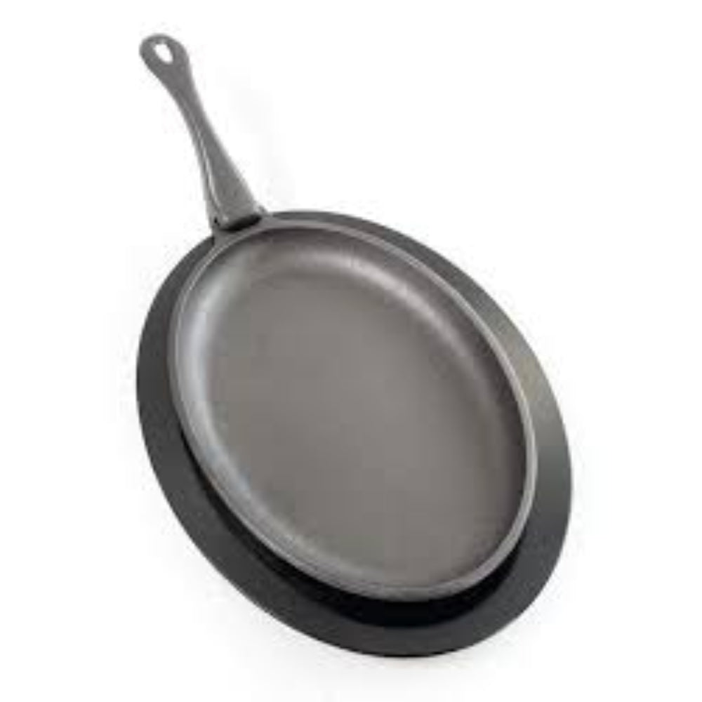 Napoleon Cast Iron Skillet With Tray