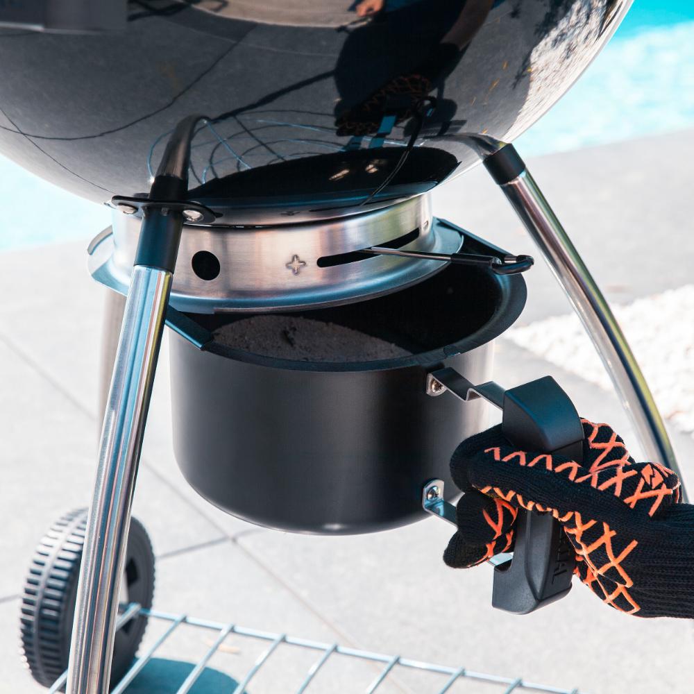 Naterial Bbq Gloves Black/Orange Silicone Grip.