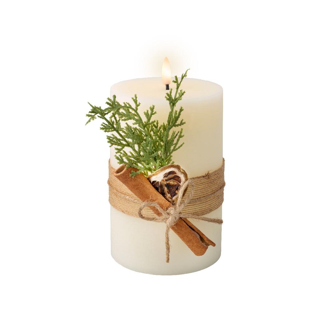 Lumineo BO Led Wax Candle with Flame Effect and Leaves Decorations 10 x 18cm - White