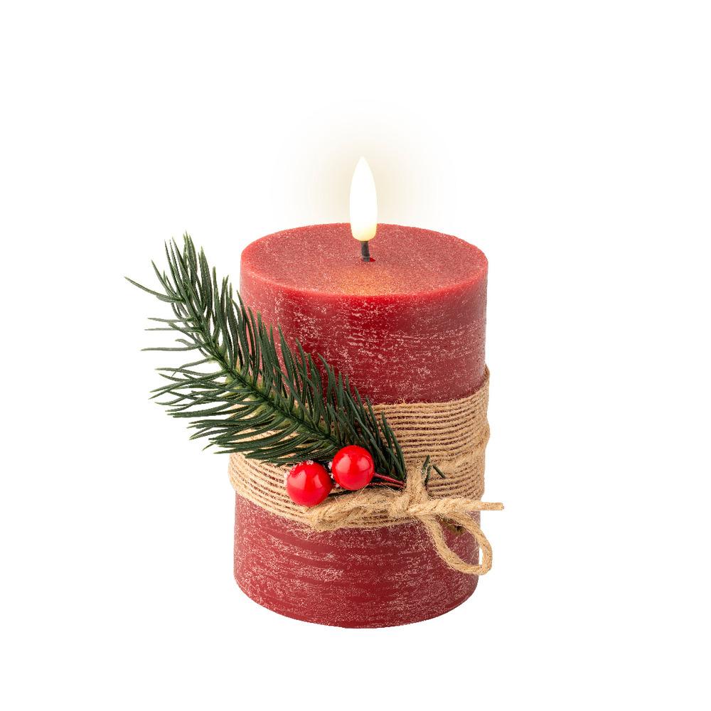 Lumineo BO Led Wax Candle with Flame Effect and Leaves Decorations 7.5 x 13cm - Red