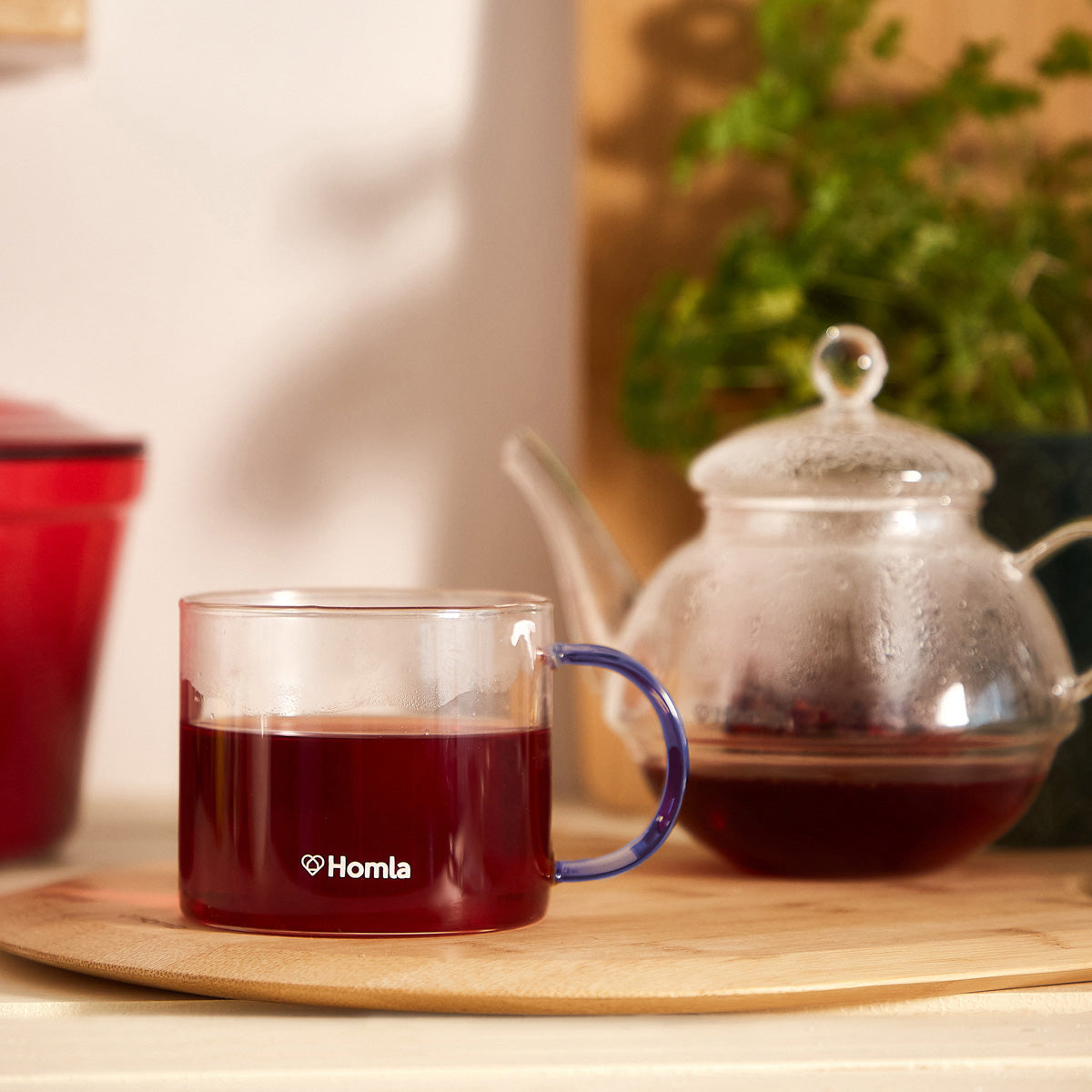 Homla Glossy Glass Mug Transparent Blue Handle 0.44L