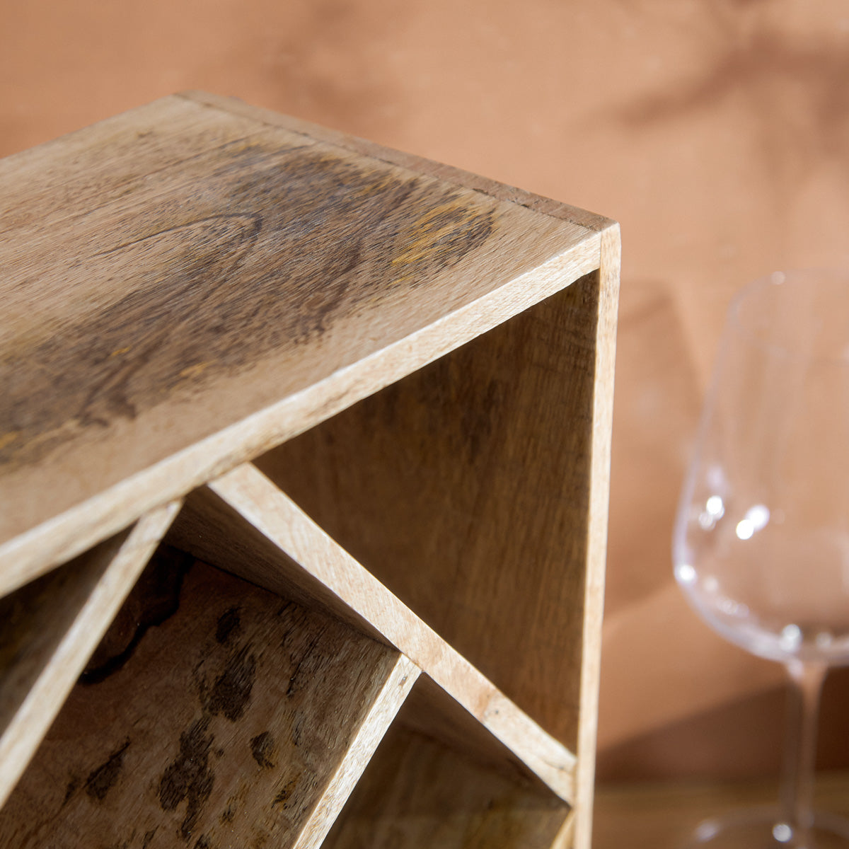 Homla Sjal Mango Wine Rack Natural 33X33 Cm