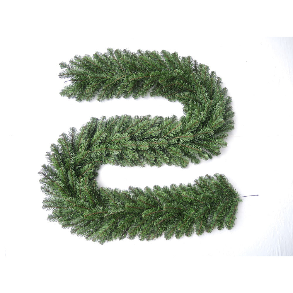 Deluxe Colorado Garland with 240 Tips 30 x 270cm